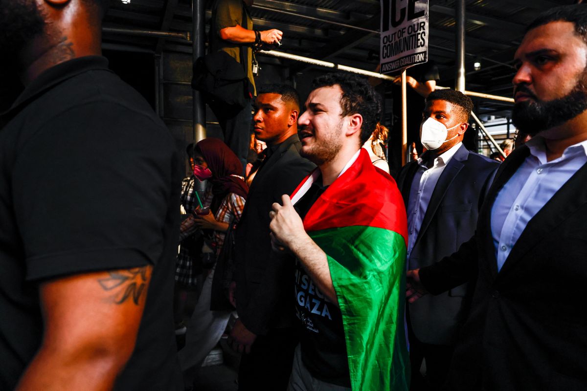 Pro-Palestinian protest leader details 104 days spent in US custody Pro-Palestinian protest leader details 104 days spent in US custody