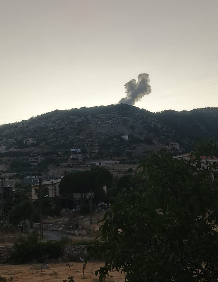 Al-Manar building in south Lebanon hit at dawn by Israeli strike Al-Manar building in south Lebanon hit at dawn by Israeli strike