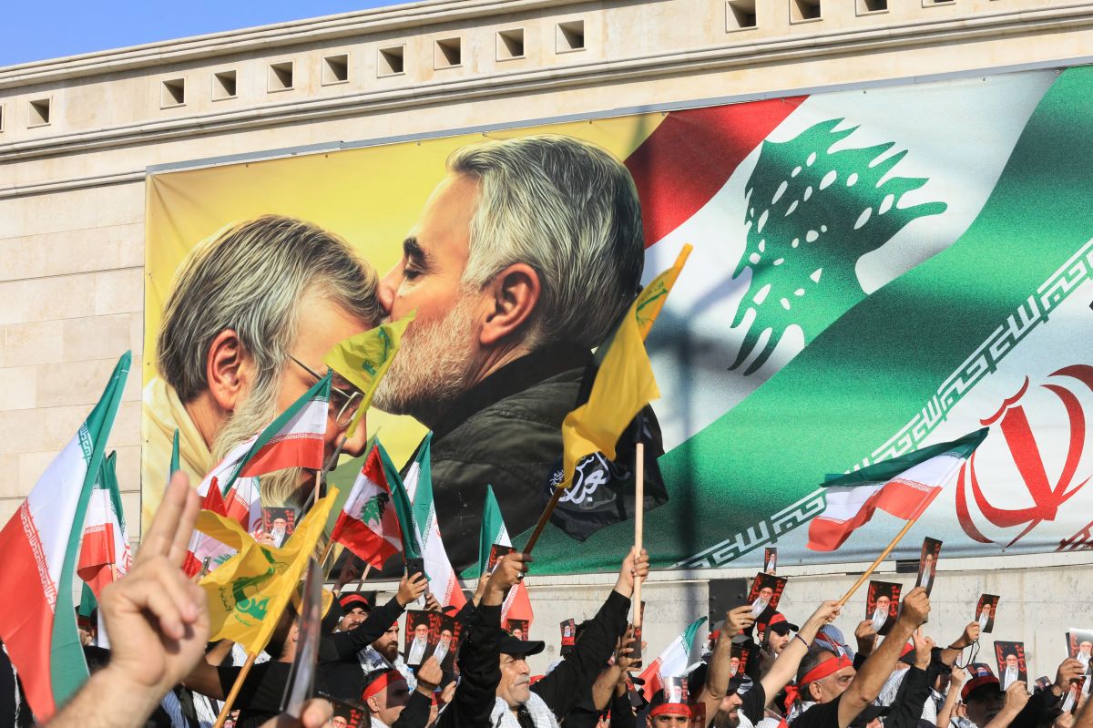 Iran urged Hezbollah not to intervene in the latest war, The National reports Iran urged Hezbollah not to intervene in the latest war, The National reports