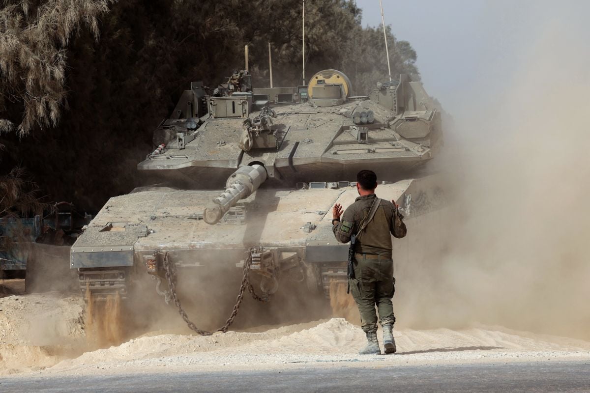 Israel steps up campaign in Gaza ahead of Netanyahu's US visit