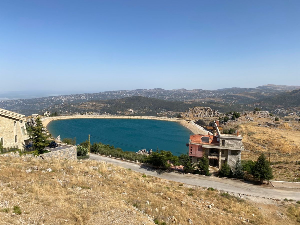 Right to water: 'Everyone must pay to drink in Lebanon'