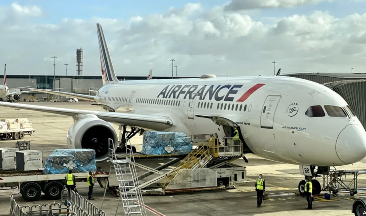 Air France maintient sa desserte de Beyrouth, évoque un « problème technique » derrière l'annulation de ses vols samedi