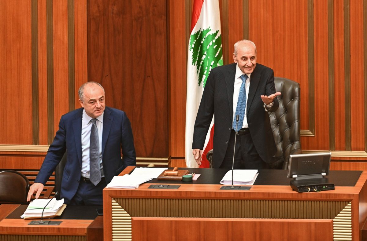 Parliament approves new military aid after struggling to reach quorum