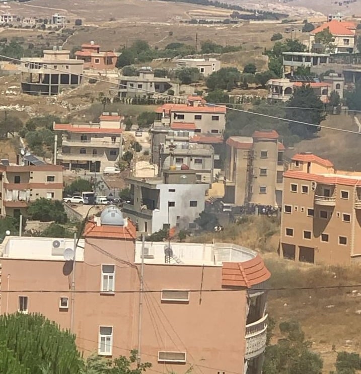 Two killed and three injured in Israeli strikes in South Lebanon