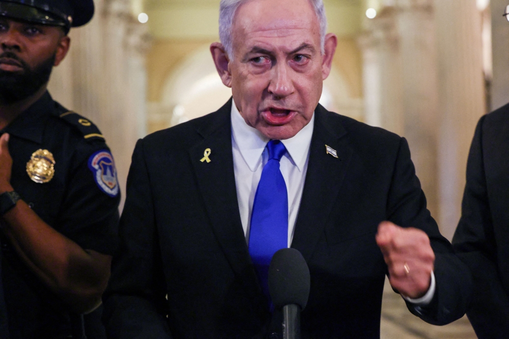 Netanyahu and Trump prioritize Gaza hostages and cease-fire during US visit Netanyahu and Trump prioritize Gaza hostages and cease-fire during US visit