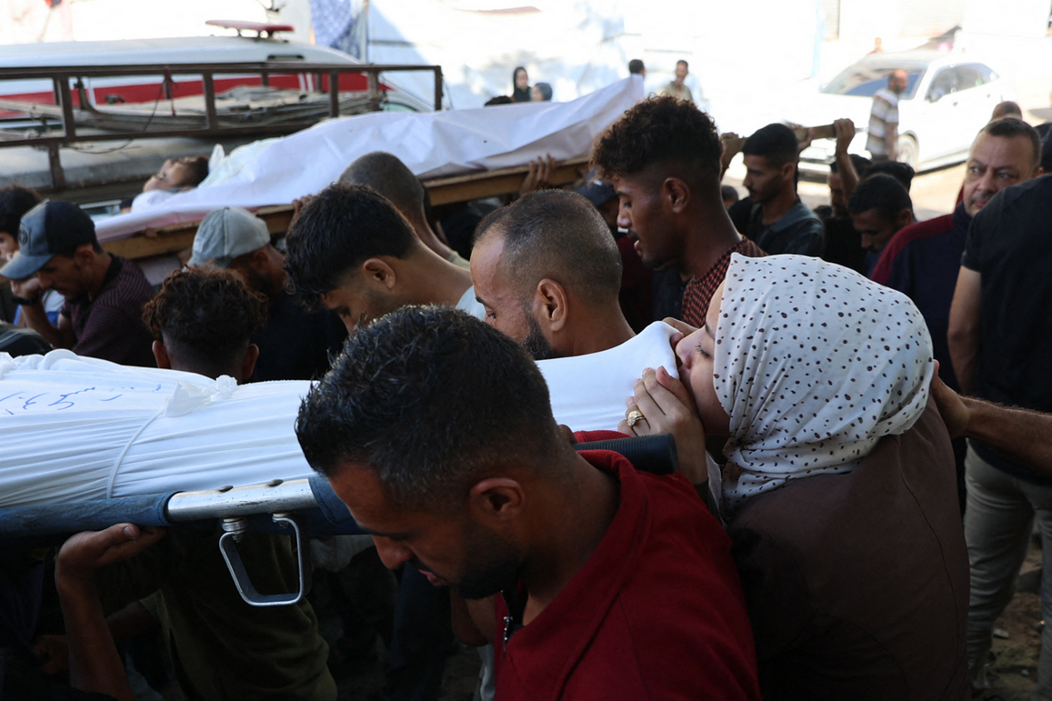 Fuel shortage threatens to turn Gaza's biggest hospital into graveyard, doctors say