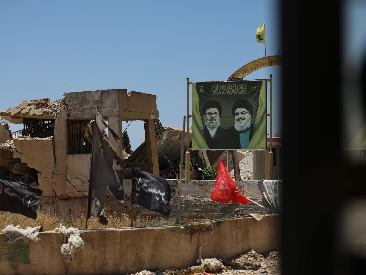 Lebanese Army warns against apps used by Israel to recruit 'agents'