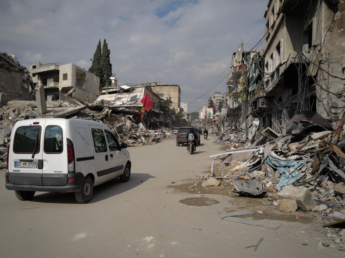 'No risk' after plan to send explosive-laden car batteries from Syria to Lebanon, authorities say 'No risk' after plan to send explosive-laden car batteries from Syria to Lebanon, authorities say