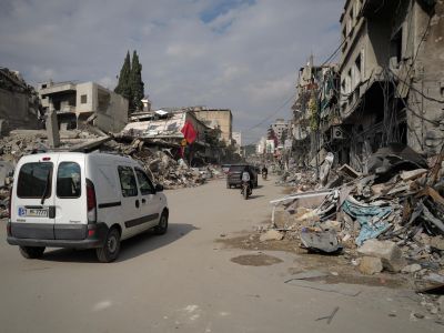 'No risk' after plan to send explosive-laden car batteries from Syria to Lebanon, authorities say