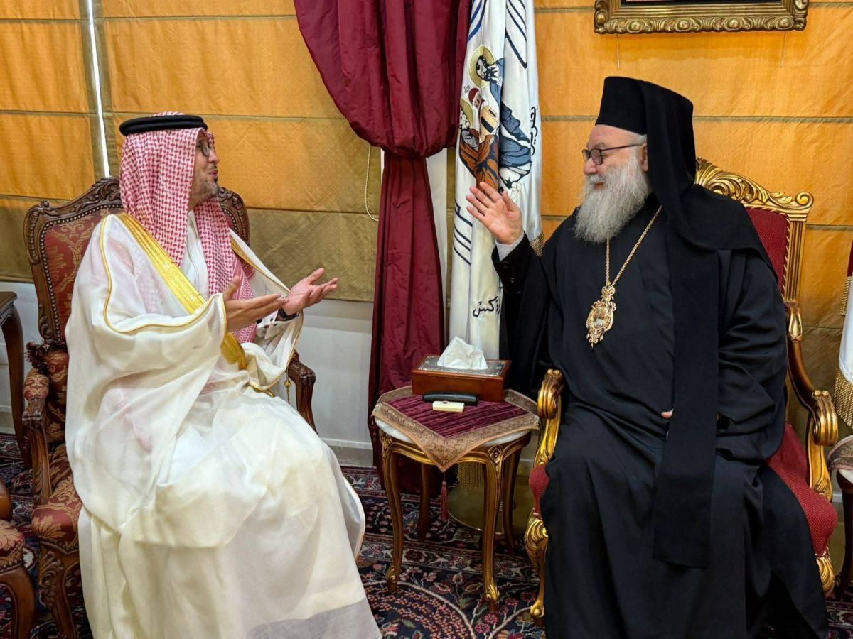 Attentat de l'église Saint-Élie : l’ambassadeur saoudien au Liban présente ses condoléances au patriarche Jean X
