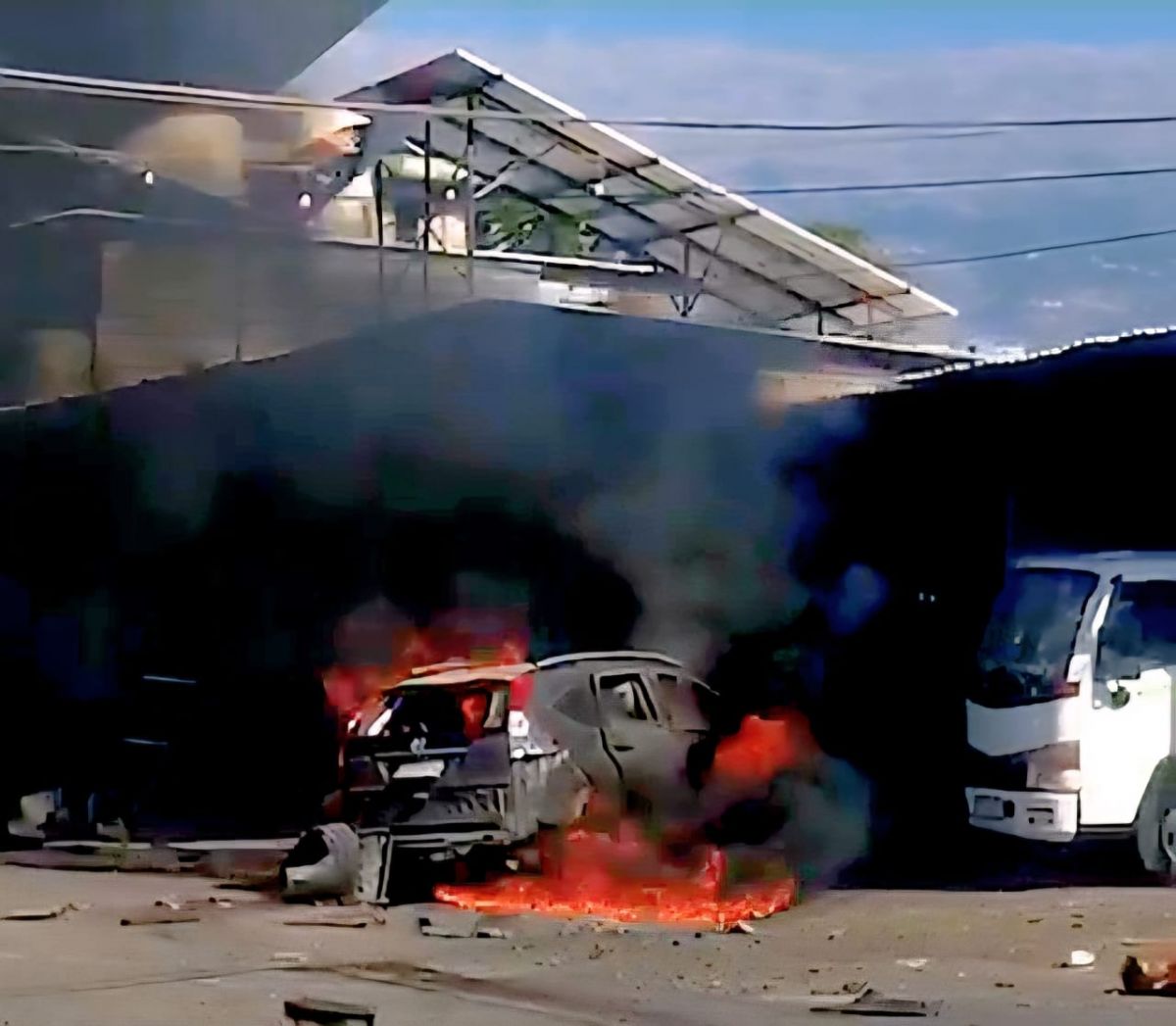 Three killed, 13 injured in Israeli strike on north Lebanon's Tripoli Three killed, 13 injured in Israeli strike on north Lebanon's Tripoli