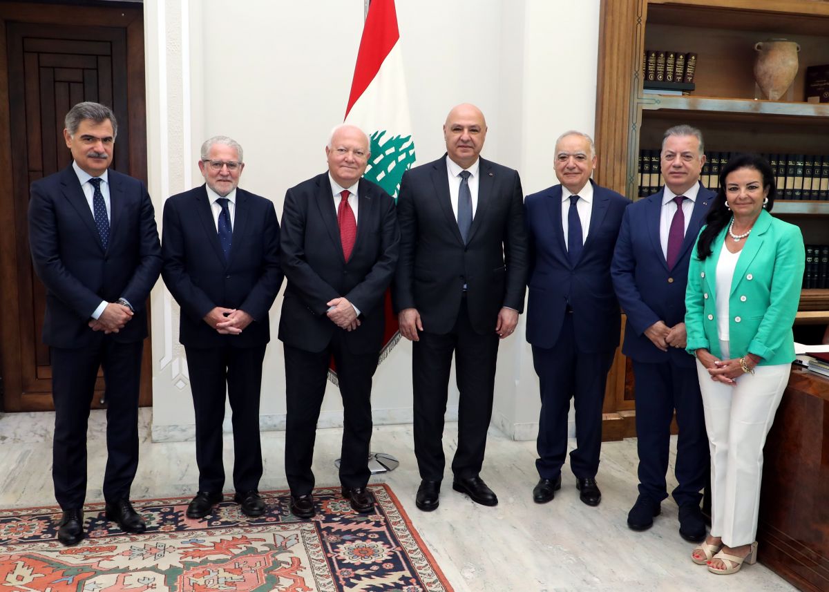 Aoun discusses center for dialogue with UN High Representative Moratinos Aoun discusses center for dialogue with UN High Representative Moratinos
