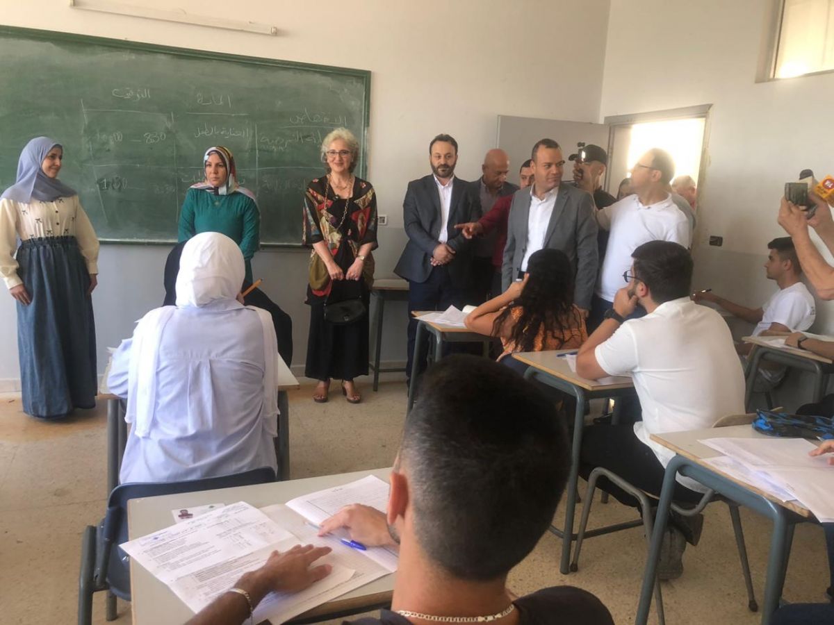 La ministre de l'Éducation en tournée dans les cazas de Baalbeck, Aley et Zahlé : Les défis ne nous affaiblissent pas La ministre de l'Éducation en tournée dans les cazas de Baalbeck, Aley et Zahlé : Les défis ne nous affaiblissent pas