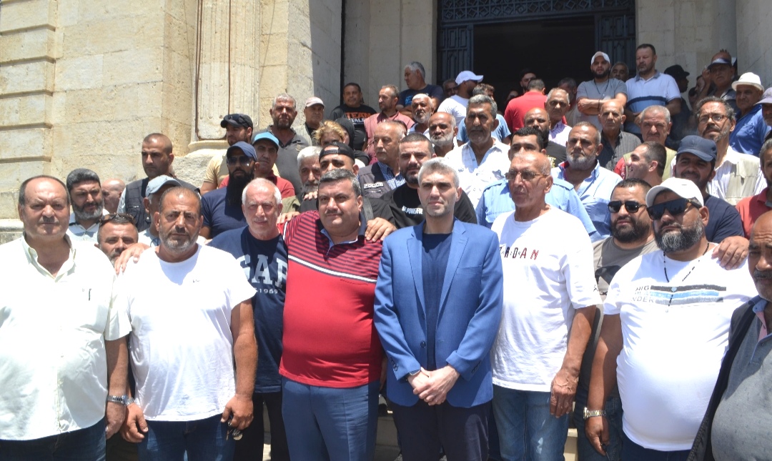 Sit-in by Tripoli municipality employees to demand salary adjustments Sit-in by Tripoli municipality employees to demand salary adjustments