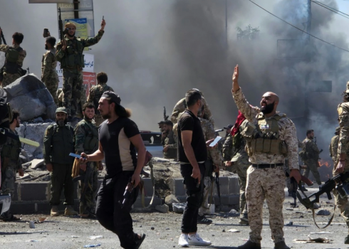 Qui sont les tribus bédouines de Soueida, au cœur des affrontements en Syrie?