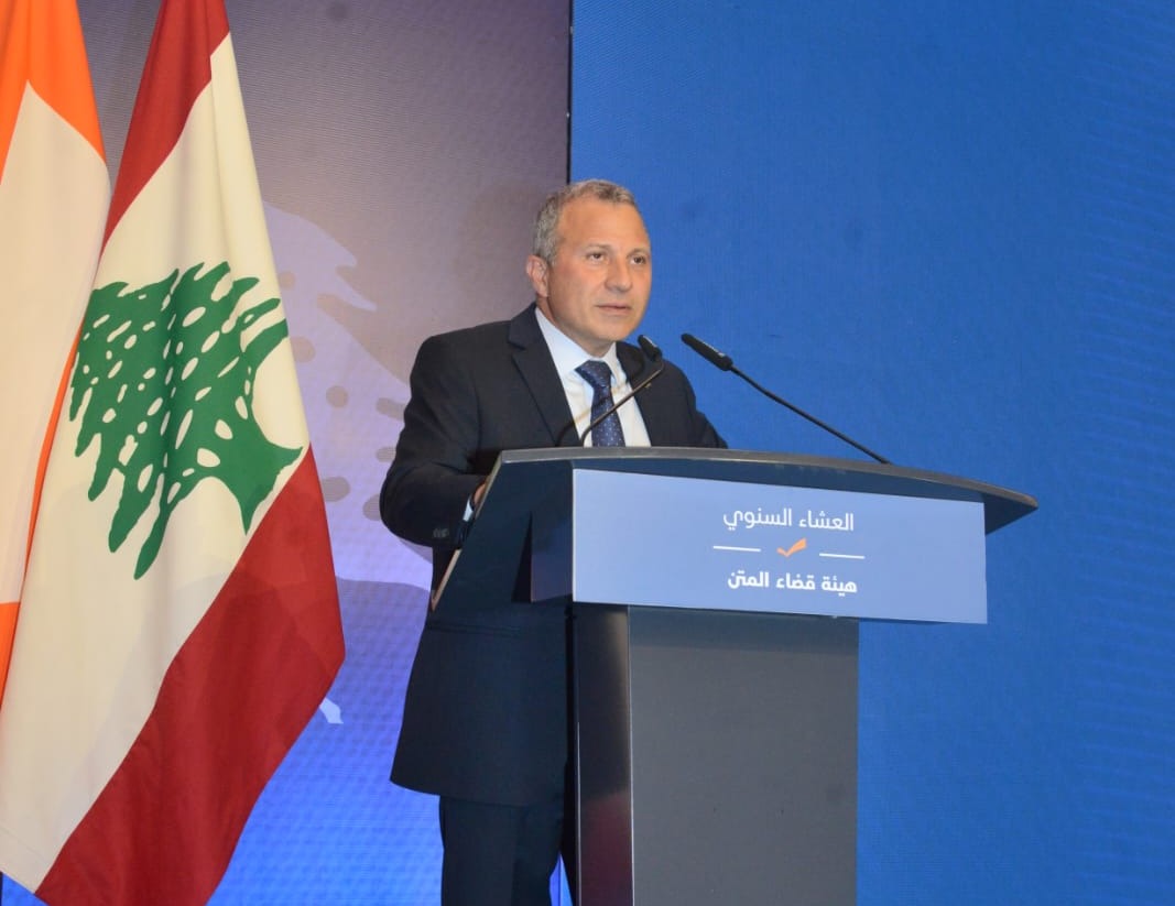 Dépôts, désarmement du Hezbollah : la majorité « incapable de réaliser quoi que ce soit », selon Bassil