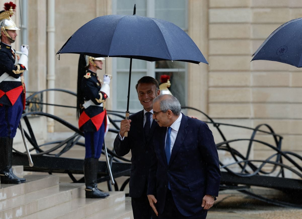 Salam says he feels 'reassured' after meeting Macron in Paris
