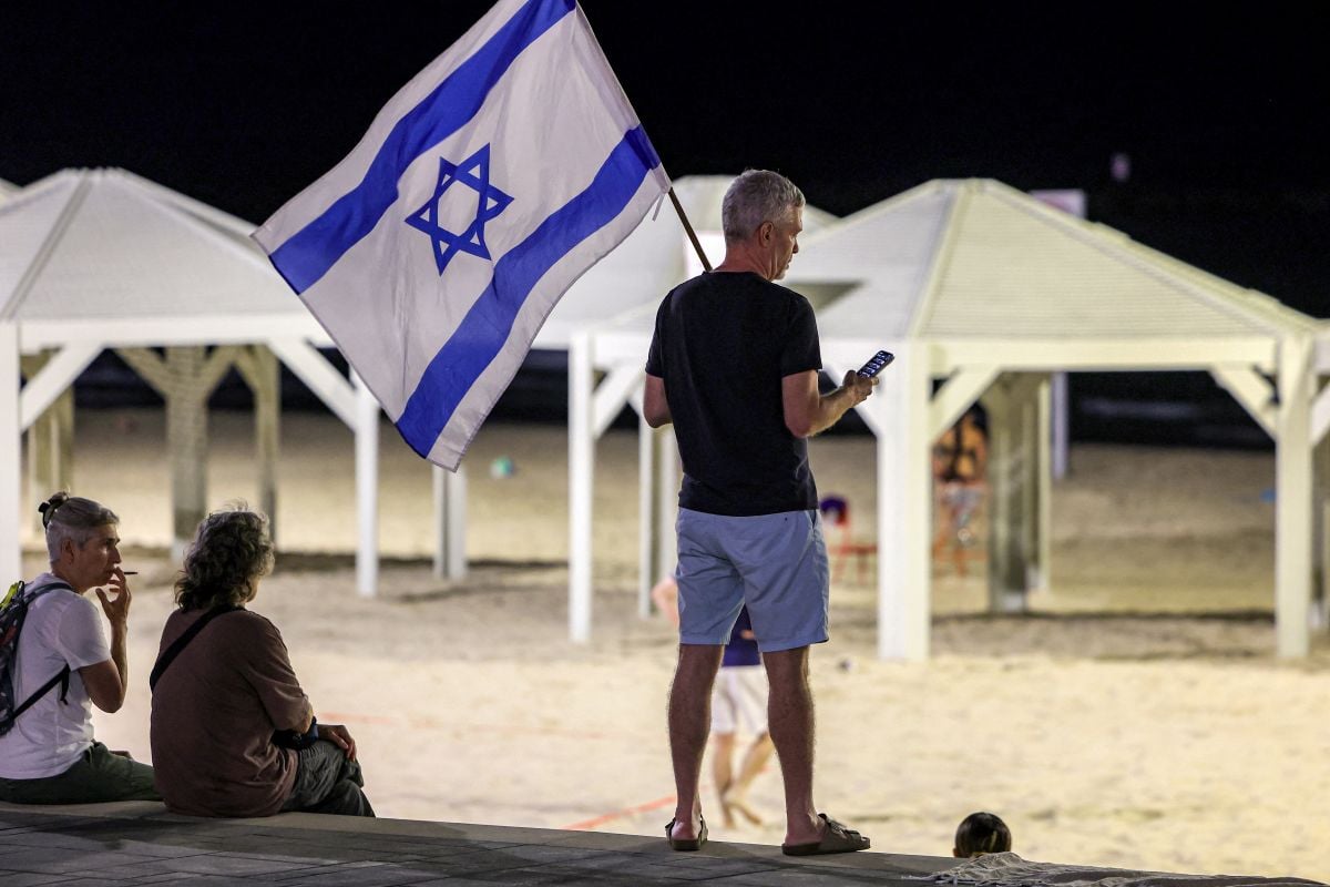 Israël évacue son personnel diplomatique des Émirats arabes unis, selon des médias israéliens Israël évacue son personnel diplomatique des Émirats arabes unis, selon des médias israéliens