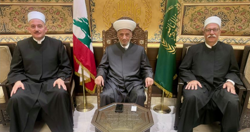 Une délégation druze chez Deriane pour réaffirmer « le renforcement de la coexistence »
