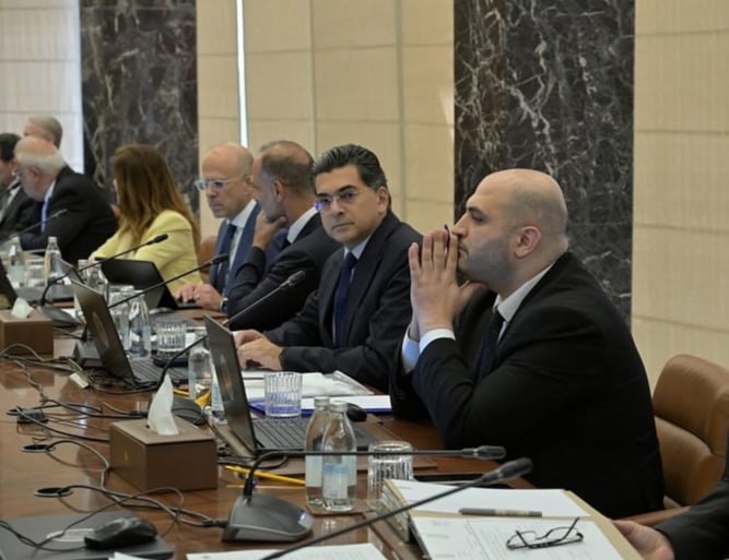 Un « péché grave » : le Hezbollah et Amal attaquent le gouvernement... sans couper les ponts