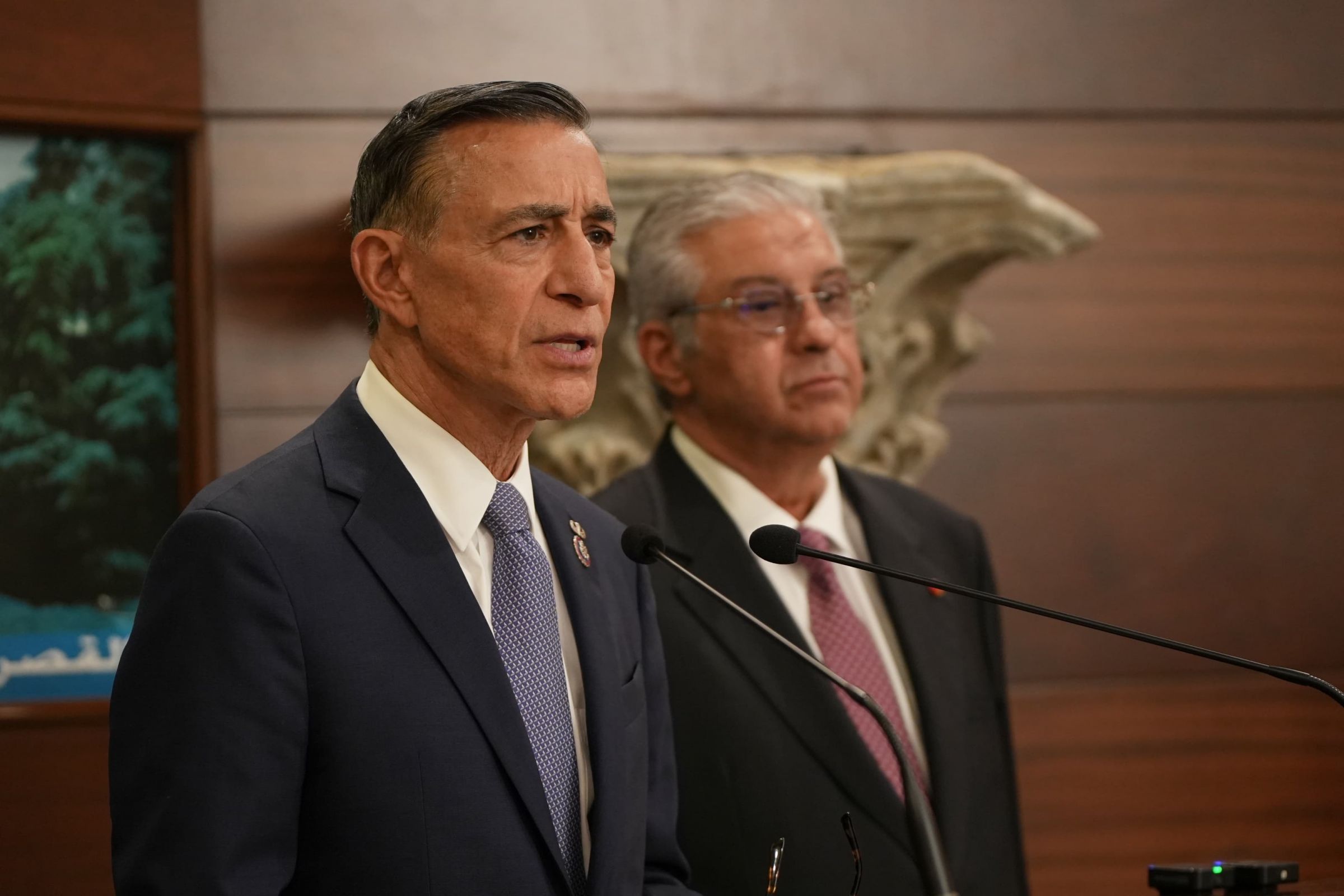 After meeting Salam, Darrell Issa optimistic government will implement disarmament decision - L ...