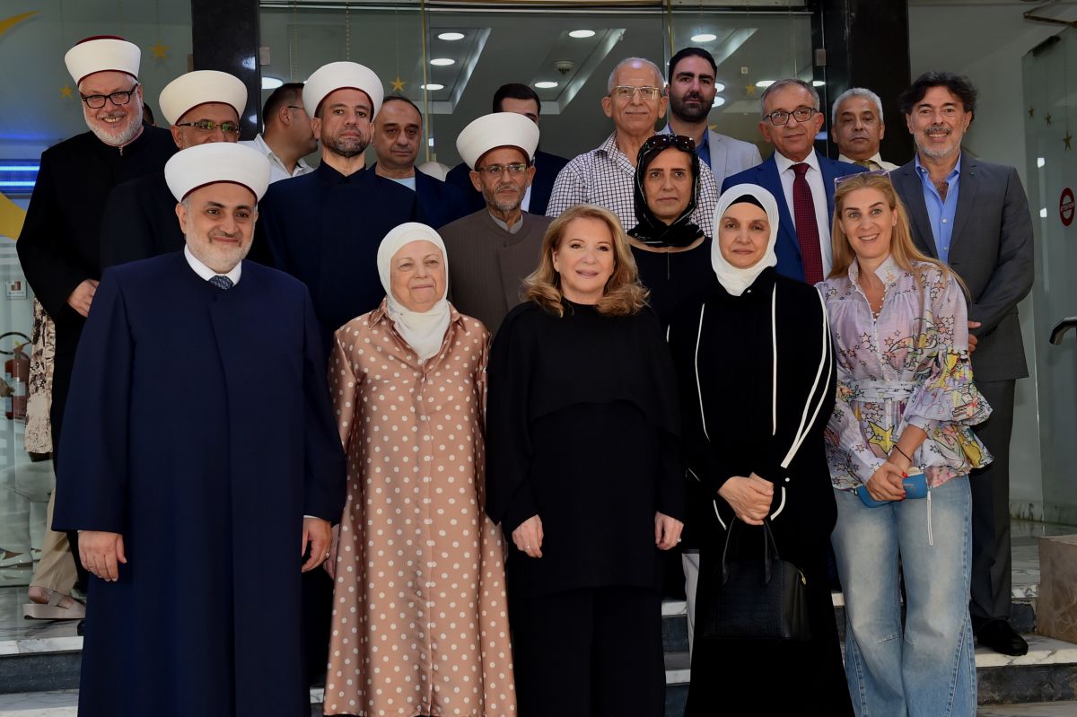 Leila Solh Hamadé inaugure l’aile des cliniques dentaires et de radiographie panoramique au sein des Institutions du Dr Mohammad Khaled