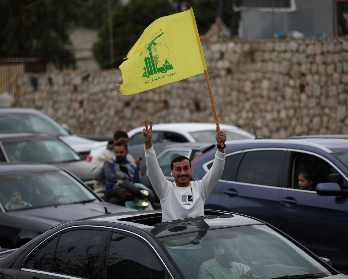 Hezbollah and Amal postpone protest against disarmament plan