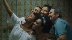 Le film brésilien "Três Verōes" (Trois étés) de Sandra Kogut. Capture d'écran