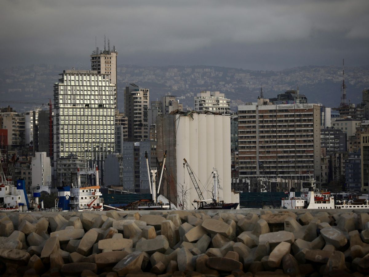  L’ombre de la tragédie du port plane encore sur la mort de deux officiers des douanes