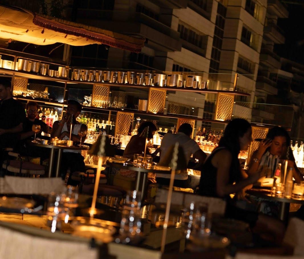 Yamma, le nouveau « rooftop » de Beyrouth qui marie saveurs méditerranéennes et musique