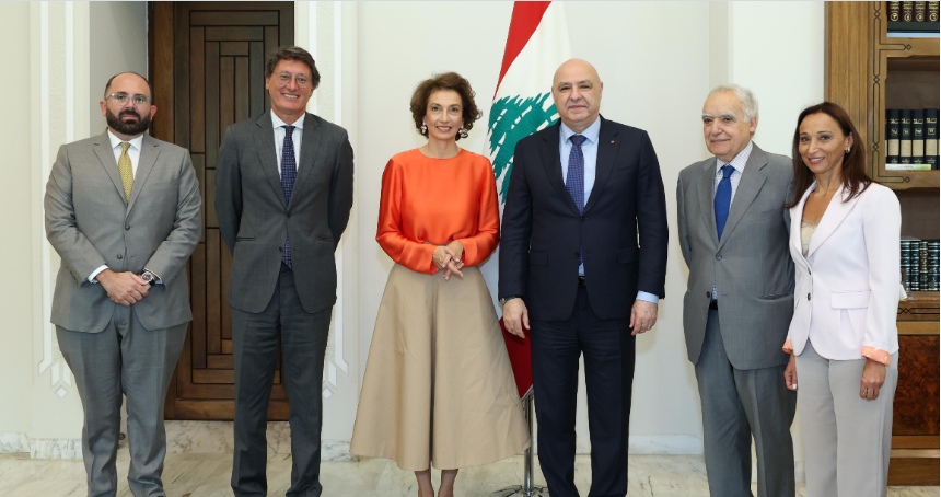 « Le Liban est engagé à travailler avec l'Unesco », assure Aoun à Azoulay