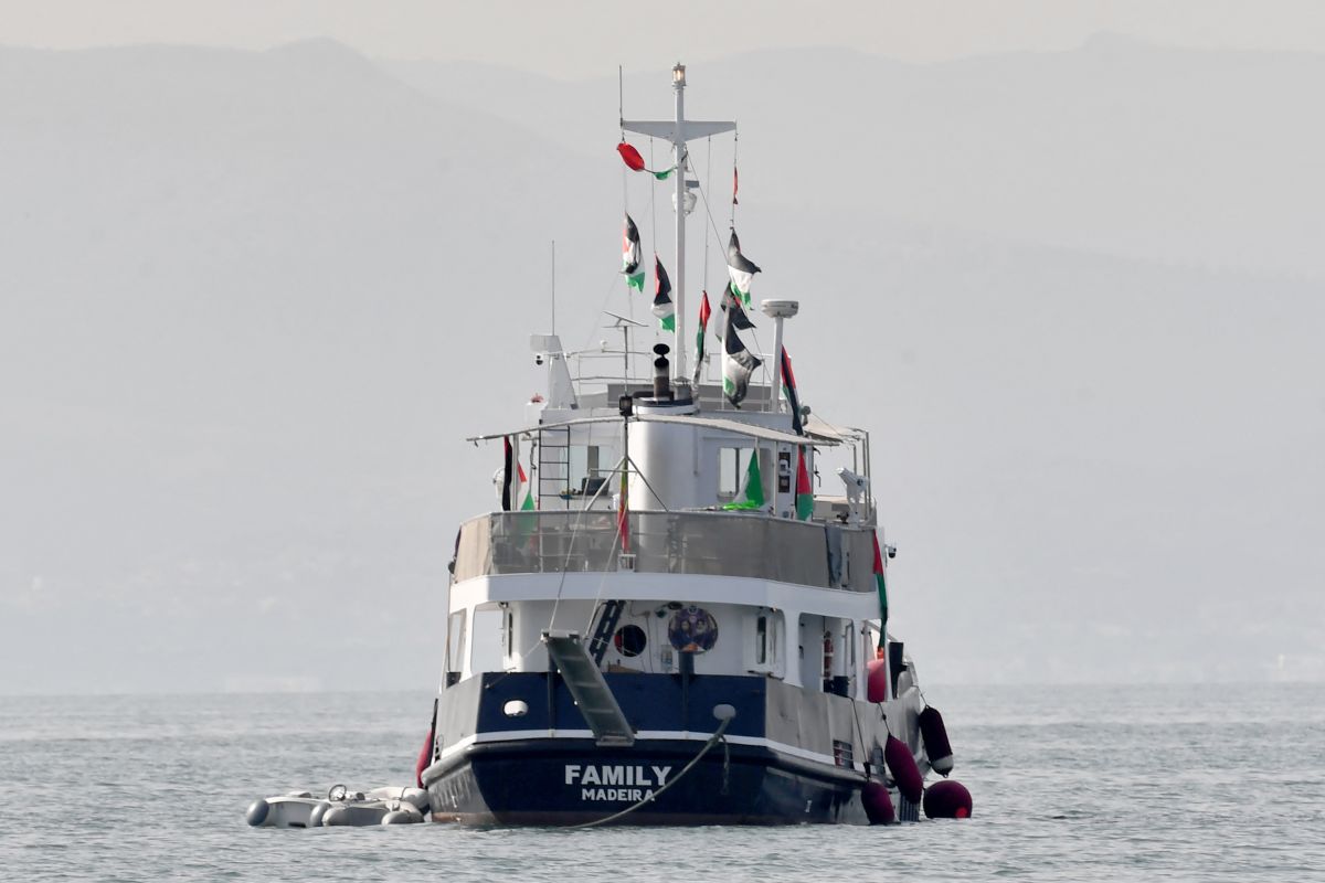 La flottille Global Sumud annonce qu'un autre de ses bateaux a été « attaqué par un drone » au large de Tunis
