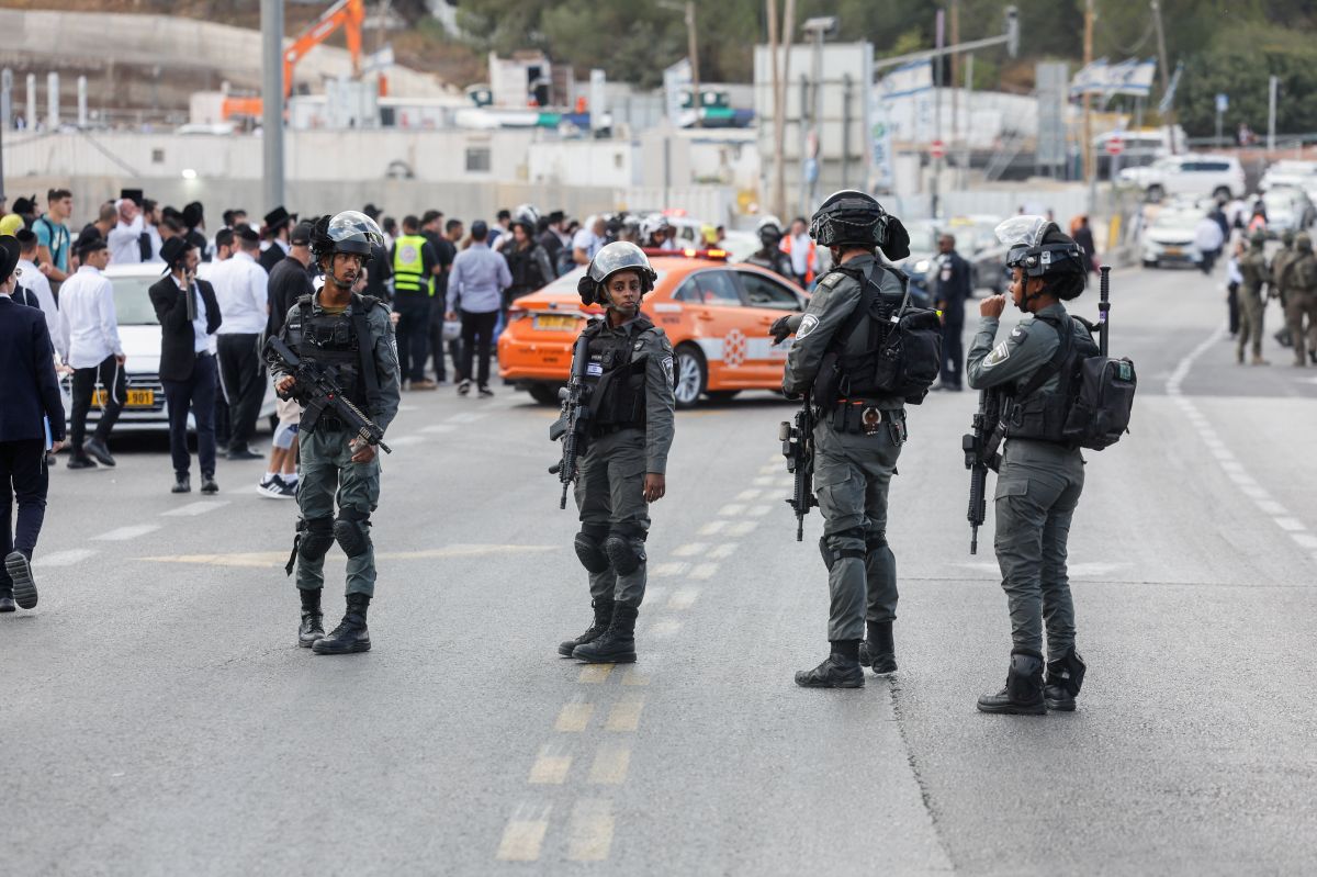 At least six killed and several wounded in deadly East Jerusalem shooting