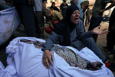 Israël détruit une nouvelle tour d'immeuble dans la ville de Gaza