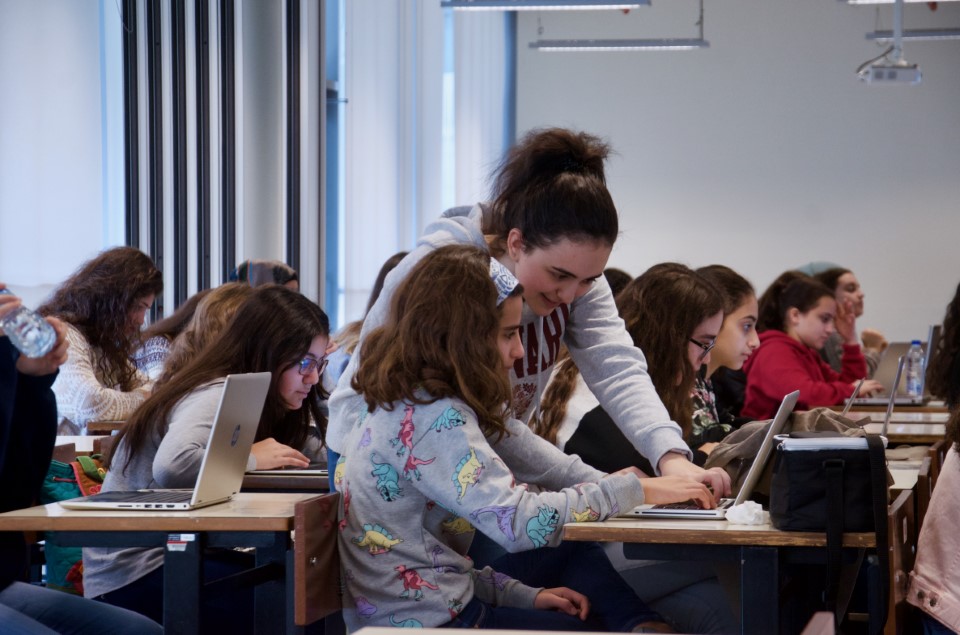 Les Libanaises de All Girls Code primées par l’Unesco