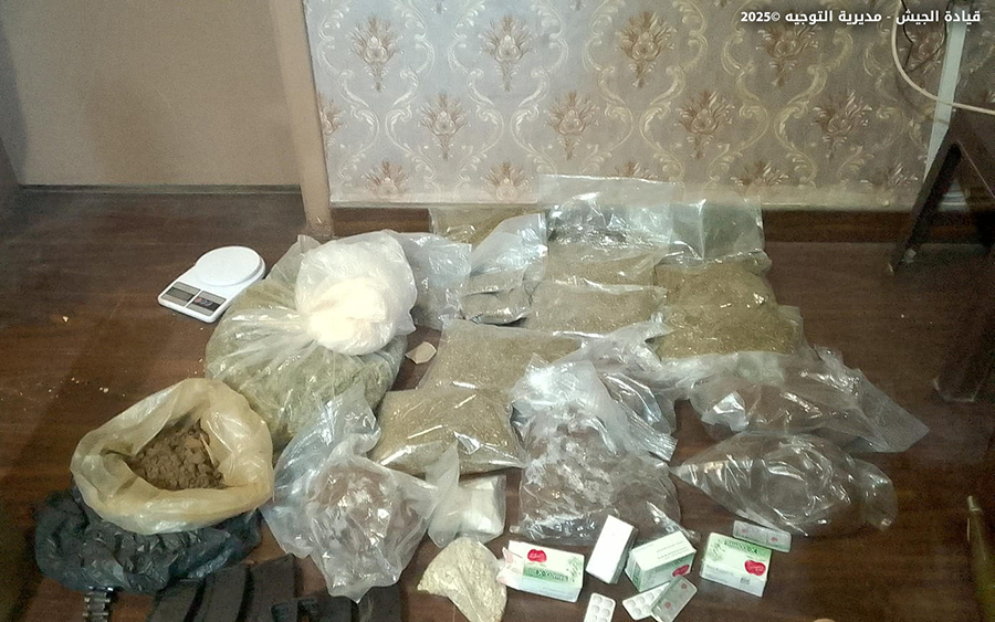 L’armée libanaise arrête à Baalbeck un important fugitif avec armes et drogues