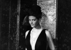 Portrait de Claudia Cardinale sur un tournage en 1961. Photo DR/Rai Uno