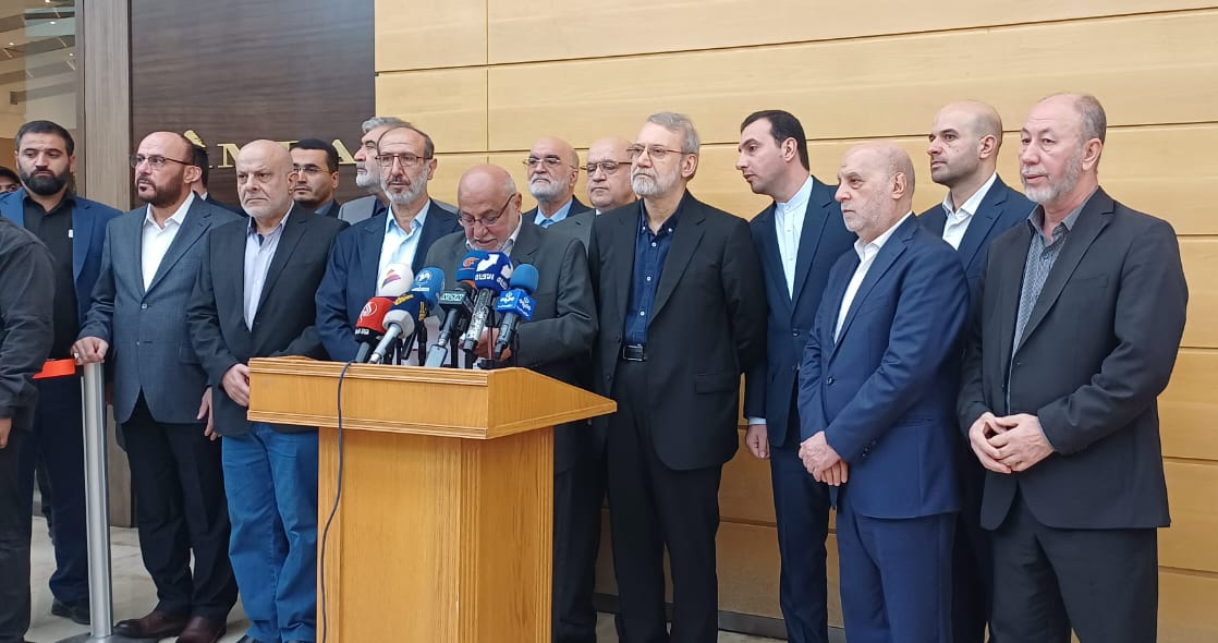 Larijani appelle les dirigeants libanais à coopérer sur les « questions internes »