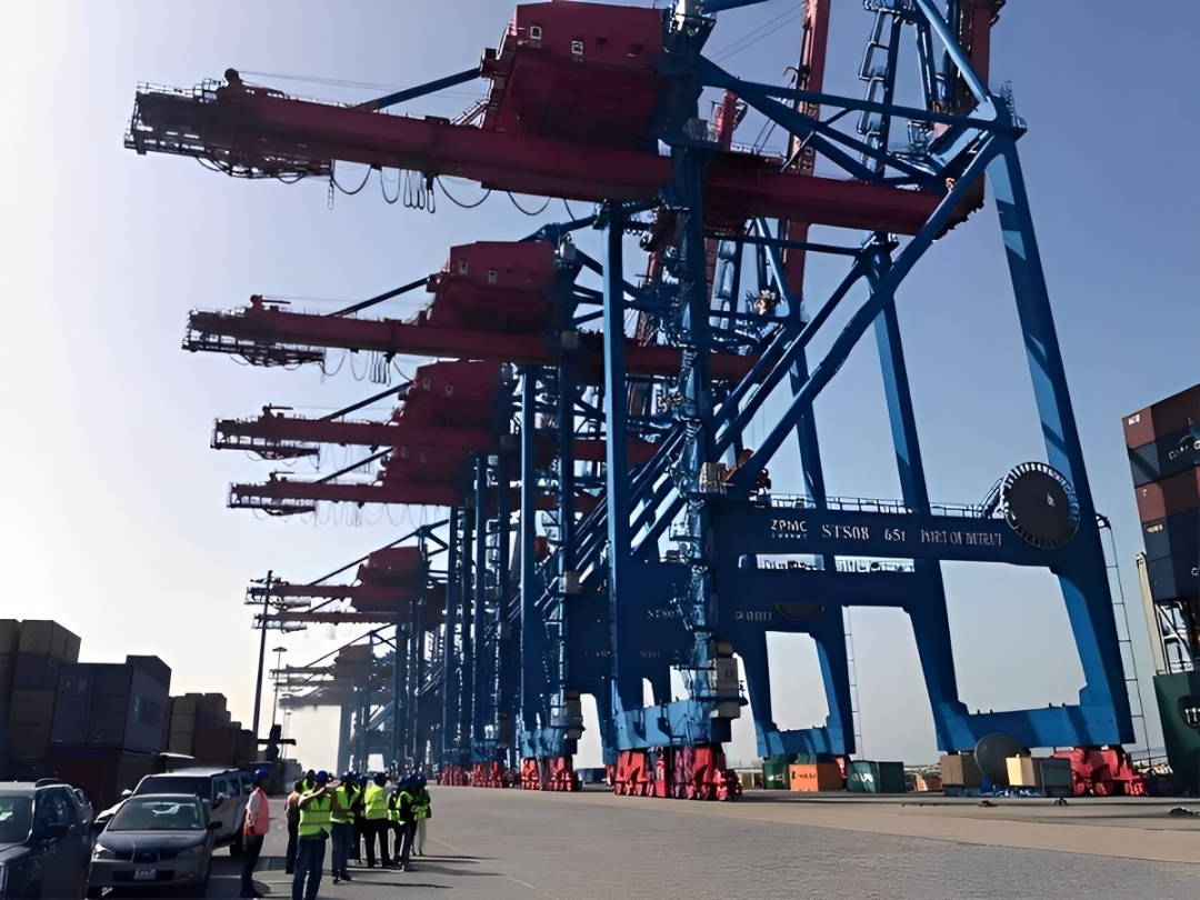 Le délai de traitement des conteneurs au port de Beyrouth s’améliore, selon la Banque mondiale et S&P
