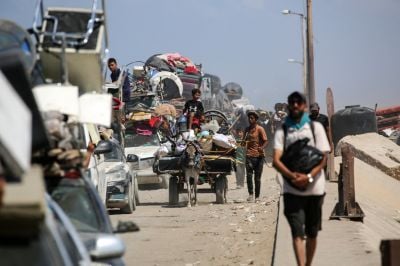 Sous les bombardements israéliens à Gaza-ville, la mort ou le difficile exode