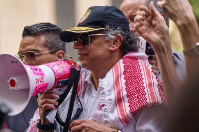 Les Etats-Unis révoquent le visa du président colombien, accusé d'actions « incendiaires »