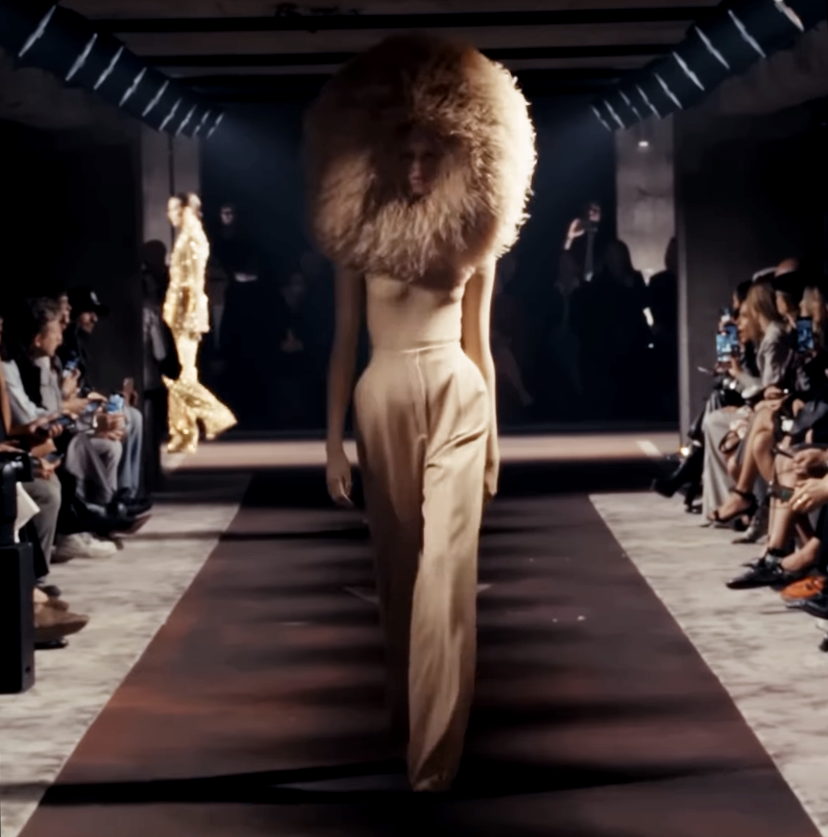 Mugler by Miguel Castro Freitas: Architecture and lots of feathers
