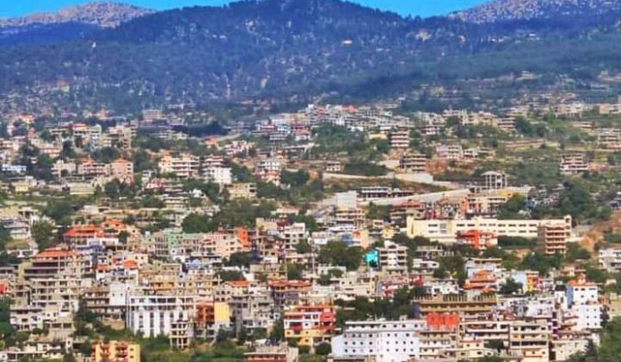 Des habitants arrêtent un homme suspecté d'être un ancien officier du régime Assad dans le Akkar