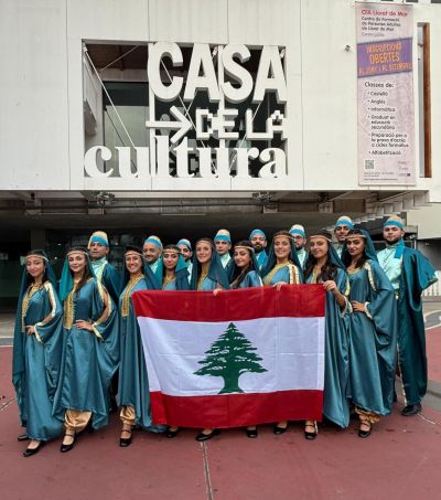 La troupe libanaise « Swan Dance » remporte la première place d'un concours de danse en Espagne
