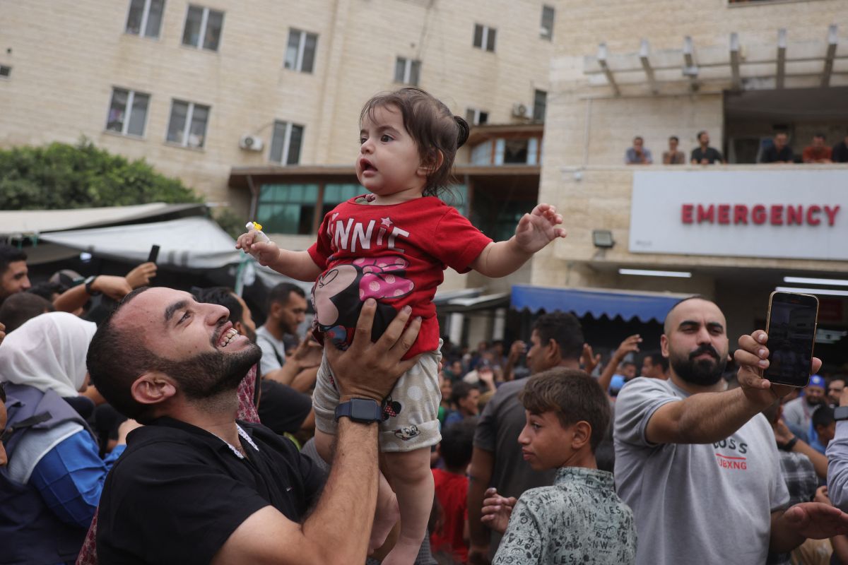 « Aujourd’hui nous faisons la fête. Mais qu’en sera-t-il demain ? » : des Gazaouis témoignent après l'annonce de l'accord