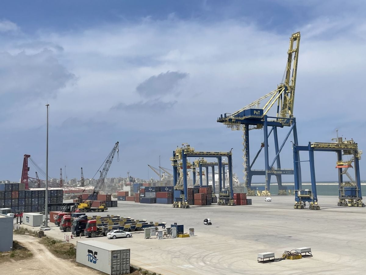 Tripoli customs operating normally post-Sept. 1