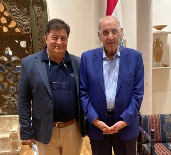 Berry reçoit Tarek Mazraani, fondateur du « Rassemblement des habitants des localités frontalières du Sud », menacé par Israël