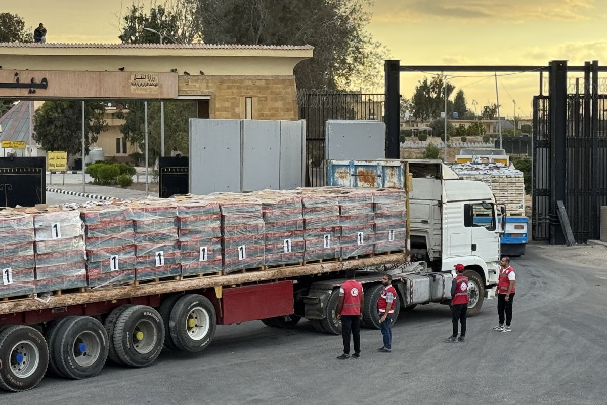 Israel blocks humanitarian aid to Gaza amid rising death toll despite cease-fire plan: Everything you need to know this Wednesday