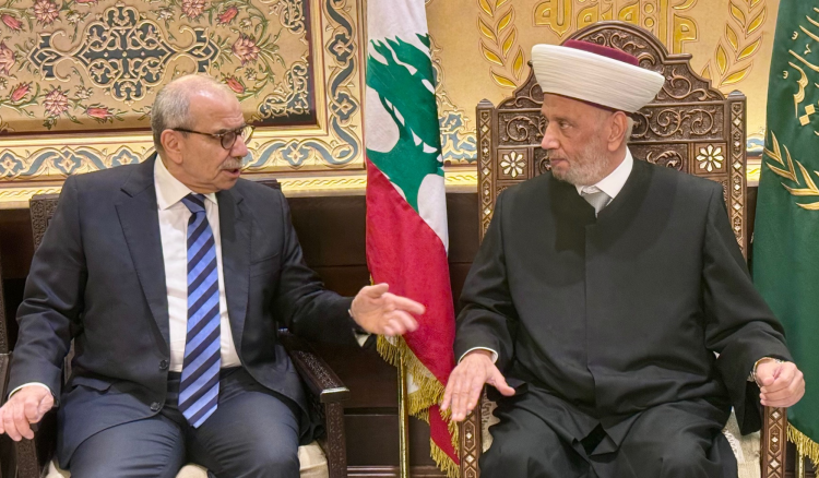 « Aucune décision du gouvernement ne sera prise à la légère » assure Salam chez Deriane