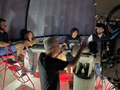 Les membres du club ont vécu la rare expérience d’utiliser l’un des plus grands télescopes de recherche du pays. Photo Astronomy Club – NDU